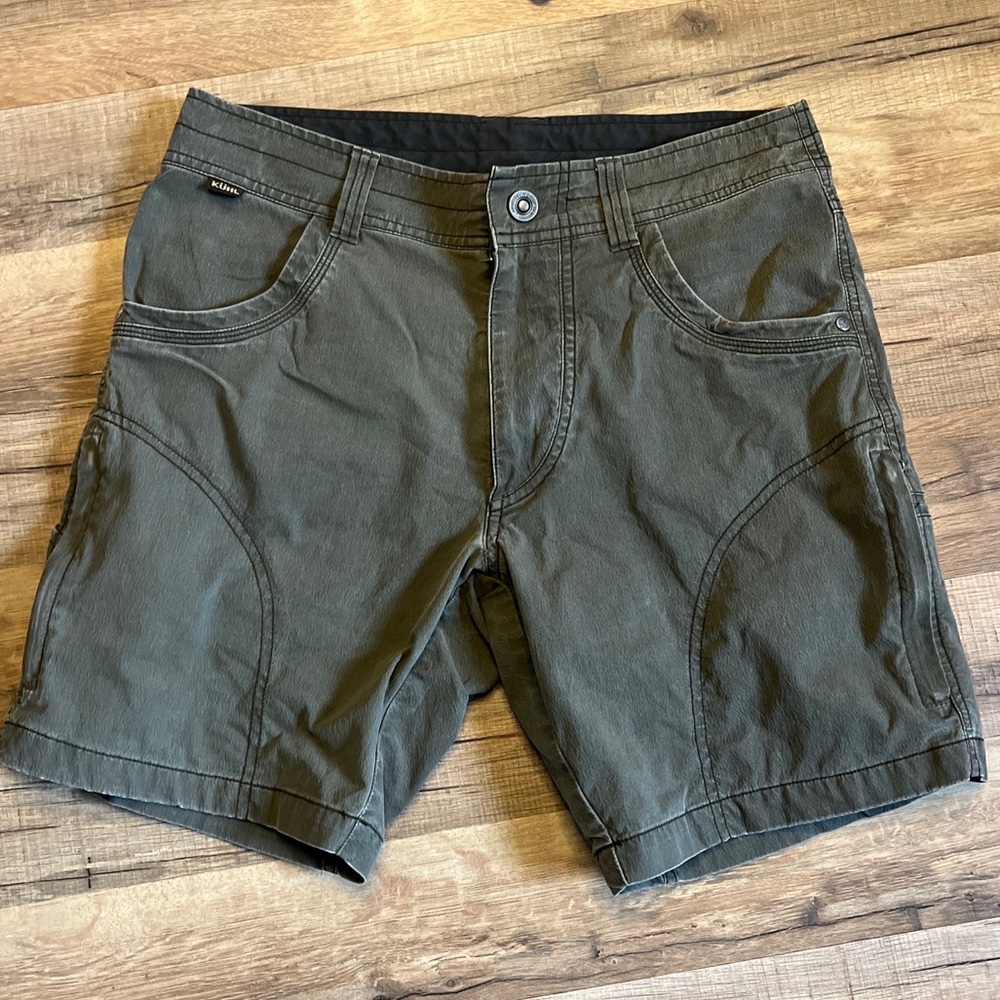 Kuhl Vintage Patina Dye Shorts Size 30 Casual Hiking Cargo Zipper Cargo Pockets